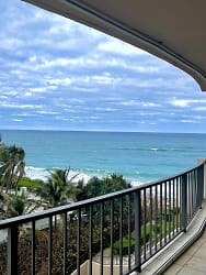 4200 N Ocean Dr #1-605 - Riviera Beach, FL