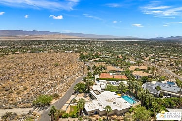 1055 W Chino Canyon Rd - Palm Springs, CA