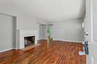 11551 SW 64th Ave - Portland, OR
