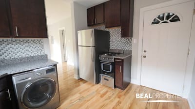 2900 N Mildred Ave unit CL-2900-A2 - Chicago, IL