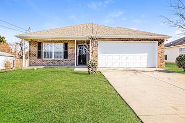 668 Mable Dr - La Vergne, TN