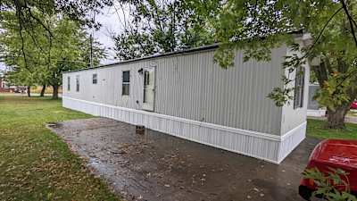 620 E Clark St unit 16 - La Plata, MO