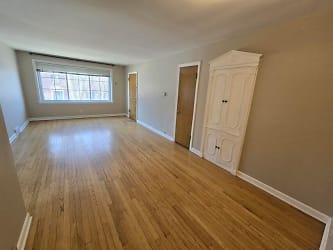 4544 N Oakland Ave #5 - undefined, undefined