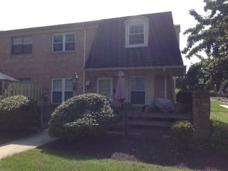 236 Arbour Ct - North Wales, PA