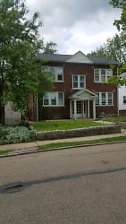 92 E Lakeview Ave - Columbus, OH