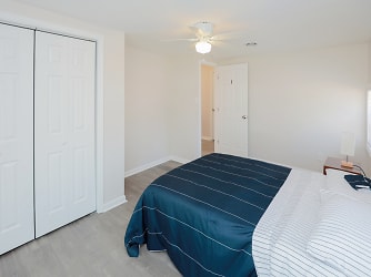 Room for Rent -  VA Home (id. 572) - Petersburg, VA