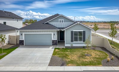 184 S Riggs Spg Ave - Meridian, ID