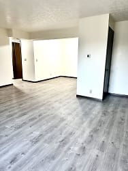 2100 N Adams St unit 2102/2 - undefined, undefined