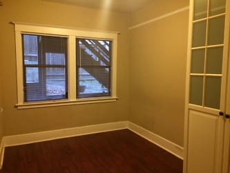 Quiet And Charming Tudor In Cap Hill! Apartments - Seattle, WA