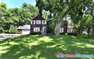 17830 County Rd 6 - Plymouth, MN