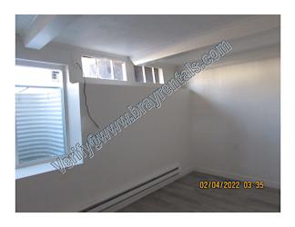 1060 Grand Ave #3 2b-Main Room.jpg