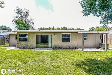 8101 Brown Pelican Ave - New Port Richey, FL