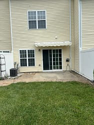 2614 Forest Shadows Ln unit 1 - Raleigh, NC