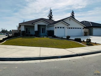 6343 Sultry Rose Ct - Bakersfield, CA