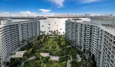 Flamingo South Beach Apartments - Miami Beach, FL