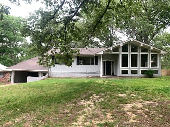 3456 Lanell Ln - Pearl, MS