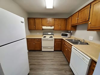 17 Sagebrush Apartments - Statesboro, GA