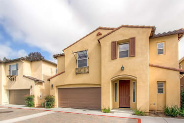 4212 Ave Arroyo - National City, CA