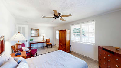 Room For Rent - Pendergrass, GA