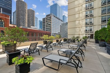 440 N Wabash Ave #2305 - Chicago, IL