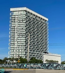 2000 Metropica Wy #1708 - undefined, undefined