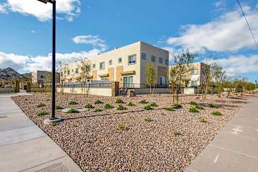 Stone View On Dobbins Apartments - Phoenix, AZ