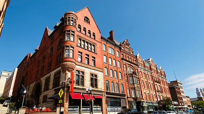 The Kenmore Apartments - Albany, NY