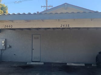 2434 W Caldwell Ave unit 2438 - Visalia, CA