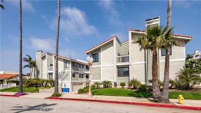 718 S Catalina Ave #1 - Redondo Beach, CA