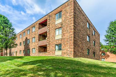 Monroeville Apartments At Birnam Wood - Monroeville, PA