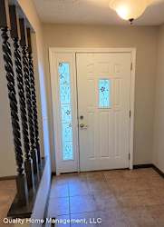 3434 Chimney Rock Rd - Manhattan, KS