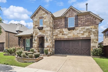 5012 Engleswood Trail - The Colony, TX