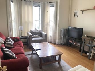 67 Pearl St unit 2 - Somerville, MA