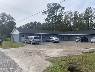 3907 Branch St #1-8 - Moss Point, MS
