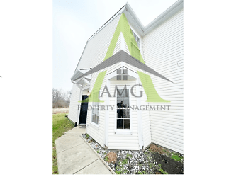 2249 Collins Way - Greenfield, IN