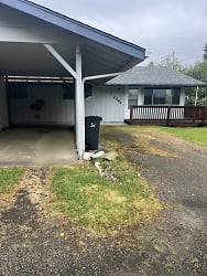 2287 Lewis St - North Bend, OR