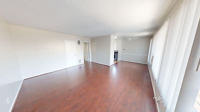 1042 N Stanley Ave unit 1044 - West Hollywood, CA