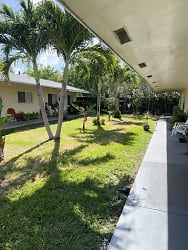 1436 Holly Heights Dr - Fort Lauderdale, FL