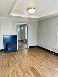 1011 N Jefferson St unit 2 - undefined, undefined