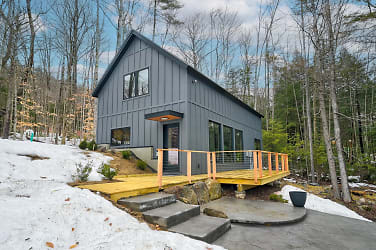18 Woody Ln - Intervale, NH