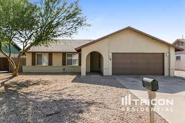 4215 W Aster Drive - Phoenix, AZ