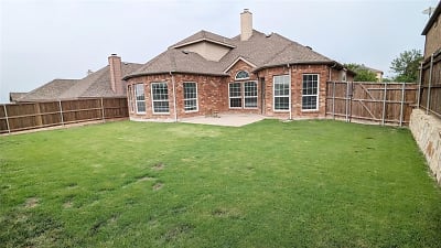 513 Winchester Dr - Celina, TX