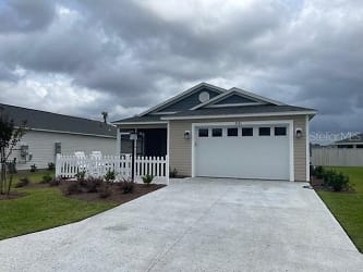 7181 Fay Ct - The Villages, FL