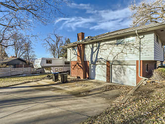 8940 W 68th Ave - Arvada, CO