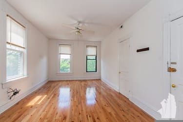 2315 N Southport Ave unit 3F - Chicago, IL