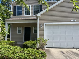 4359 Red Rooster Ln - Myrtle Beach, SC