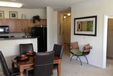 1001 Greystone Common Dr unit 07-306 - Knightdale, NC