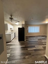 Completely Renovated From Head To Toe 1 And 2 Bedroom Apartment Homes! - Sioux Falls, SD
