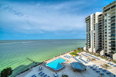 450 S Gulfview Blvd #1204 - Clearwater, FL