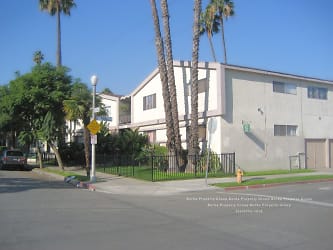 985 N Pk Cir unit 06 - Long Beach, CA